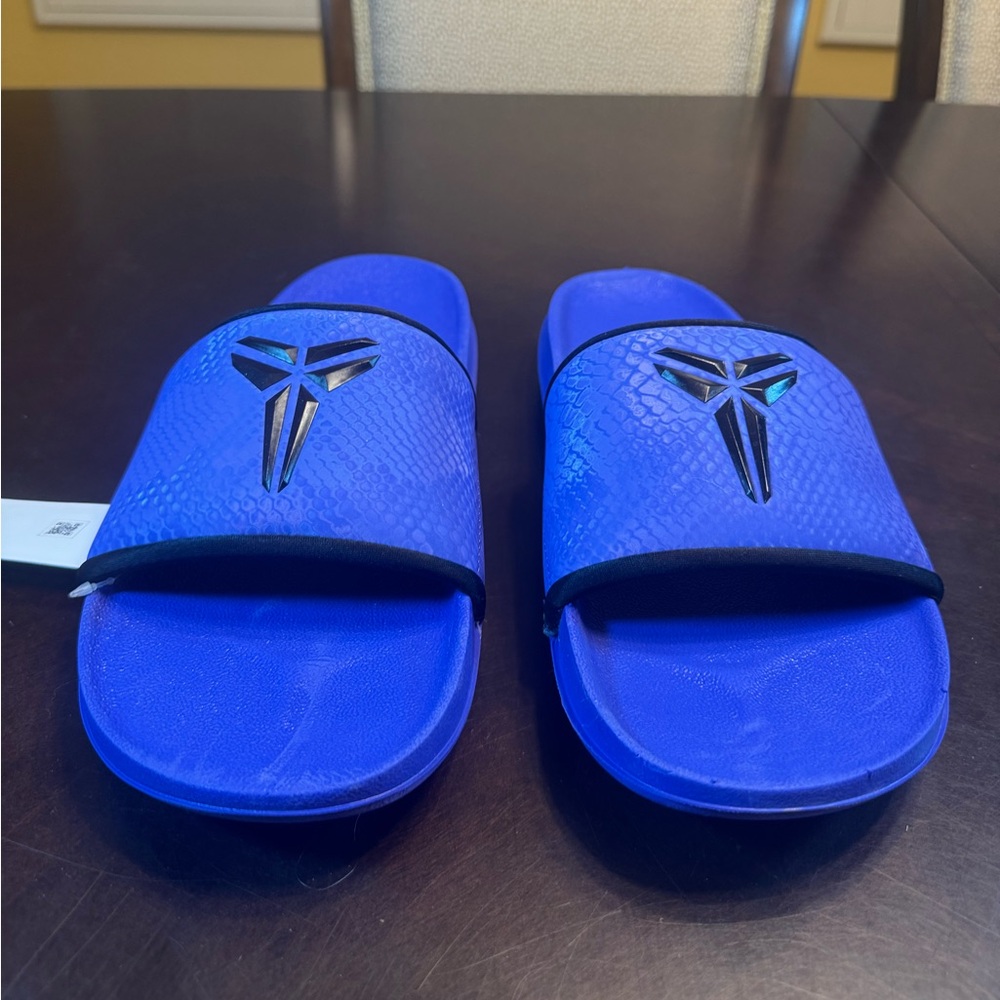 New Nike Kobe Slides Sandals Purple Black - Picture 3 of 16